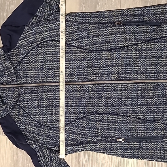 Lululemon Nice Asana Jacket in Ziggy Wee August Inkwell / Inkwell - Picture 13 of 14